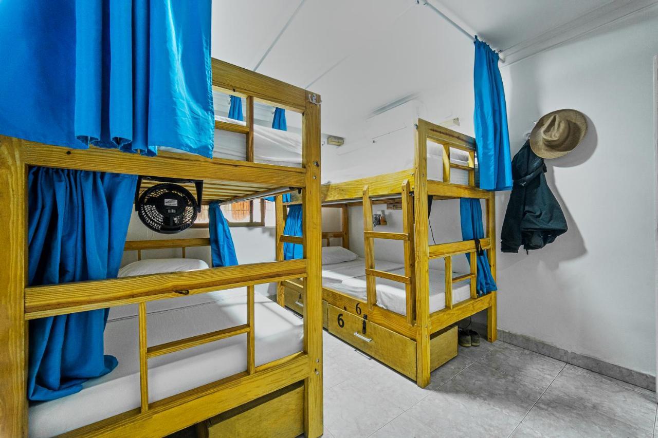 Hostal Palo Alto ซานอันเดรส ภายนอก รูปภาพ